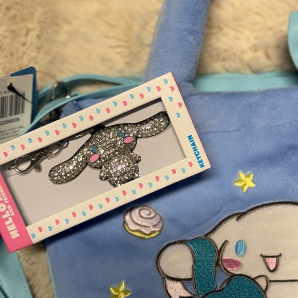 Cinnamoroll New Sanrio Plush Tote Bag NWT and Keychain! Get 2 pieces! - Picture 3 of 6